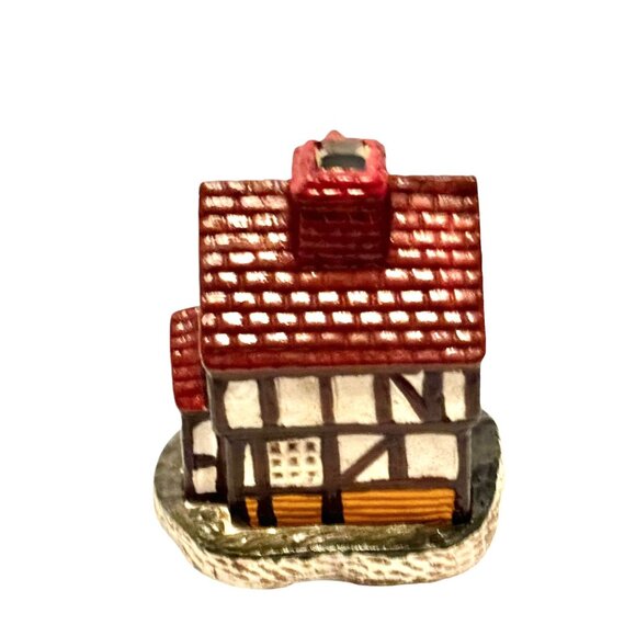 Olde Thyme Christmas Earth Scents Ceramic Potpourri House - Picture 2 of 9